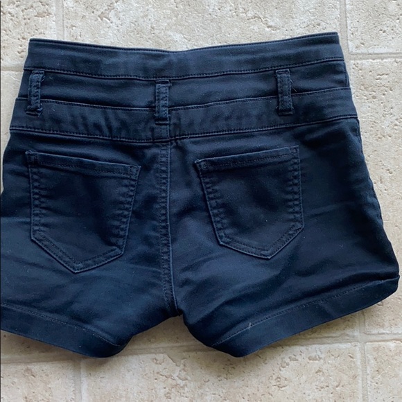 High Waist Short - Picture 3 of 4